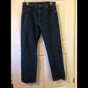 Wrangler Men’s Blue Jeans Size 36 x 34